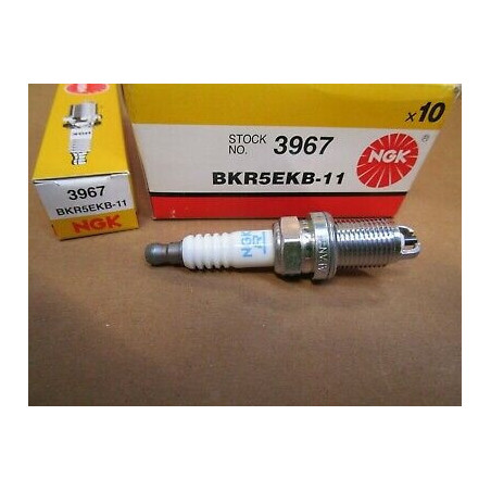 BUJIA NGK BKR5EKB-11 BR/ TOYOTA TERCEL 1.5 5EFE 95-00 / RAV4 1.8 ADVANT 1ZZFE 04-06 /K16TR11 /10UN